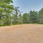 Bright And Modern Poconos Cabin Community Beach!
