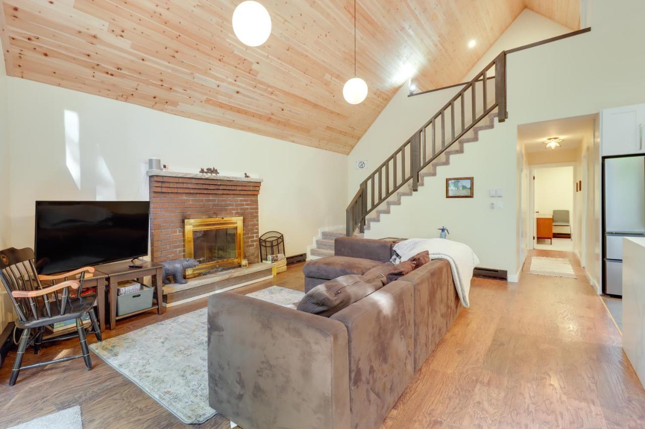 Bright And Modern Poconos Community Beach! * Albrightsville